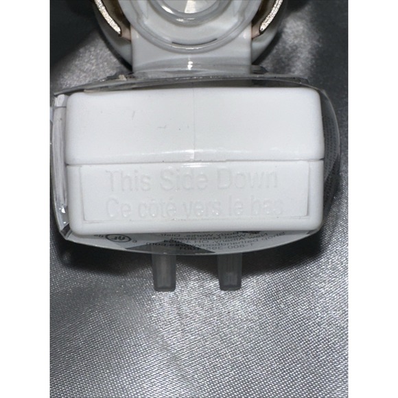 Nutcracker Christmas Bath & Body Works Wallflower Plug Diffuser NEW NWT C15 - Picture 16 of 16